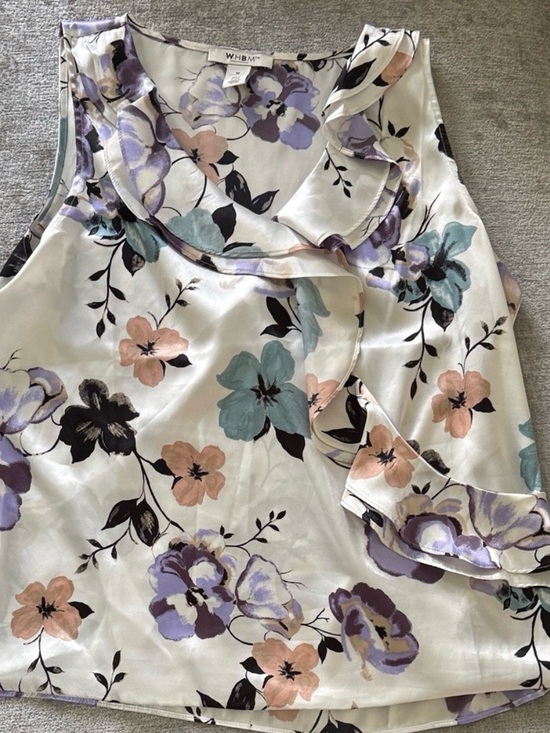 White House Black Market Tops - White House Black Market Floral Ruffle Sleeveless Blouse Satin Tank Medium